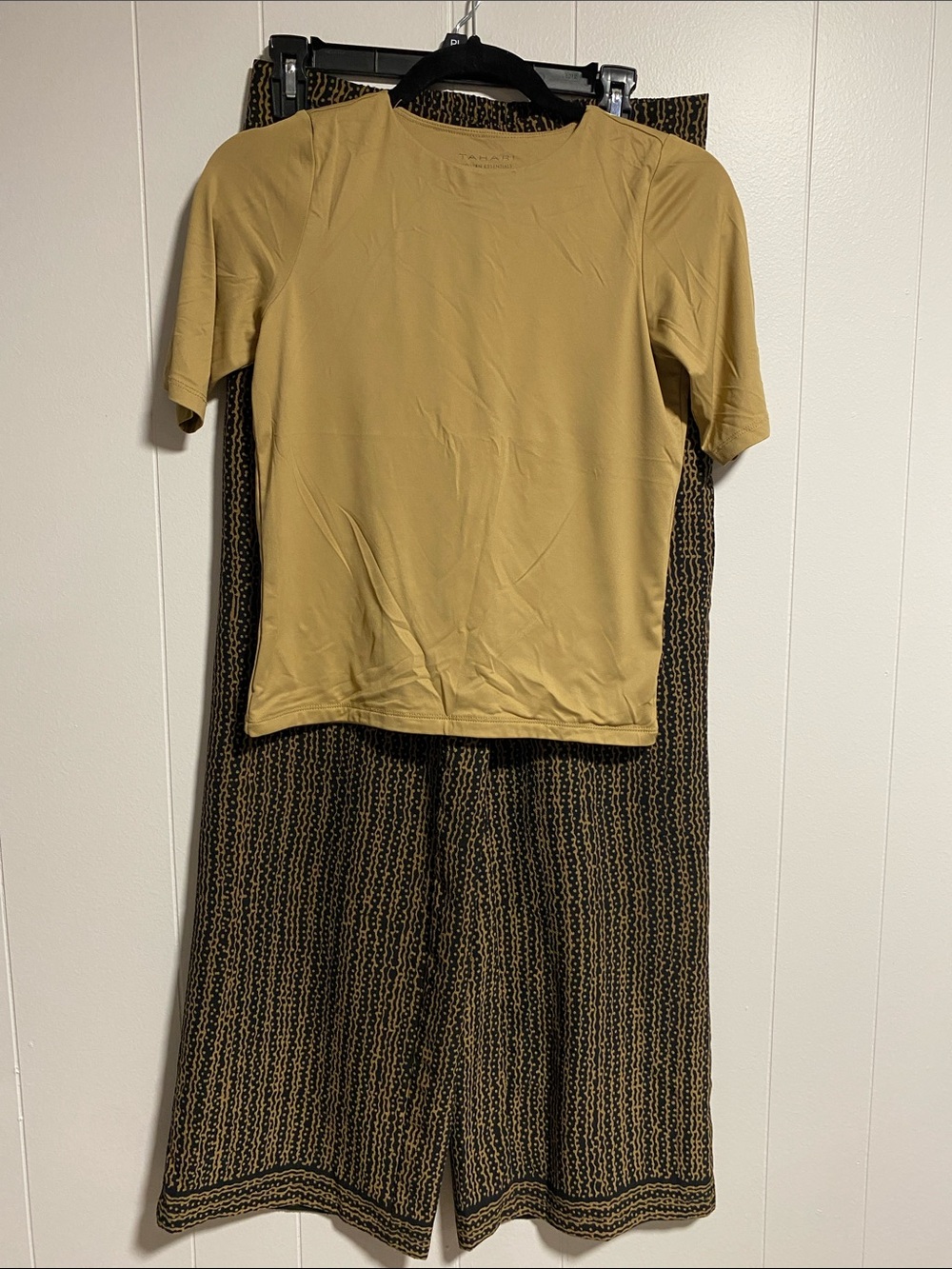 Max Studio Black and Mustard Printed Blouse
